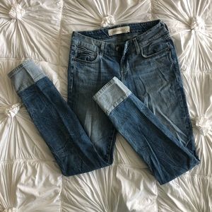 Hidden Jeans Size 24